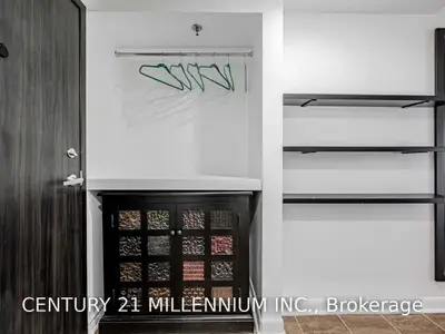 210 Victoria Street 603, Toronto C08, ON M5B 2R3