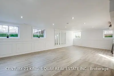 133 York Mills Road Bsmt, Toronto C12, ON M2L 1K4