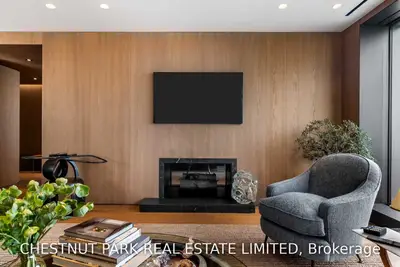 717 Eglinton Avenue W 603, Toronto C03, ON M5N 1C9