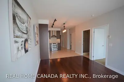1 Market Street 2812, Toronto C08, ON M5E 0A2