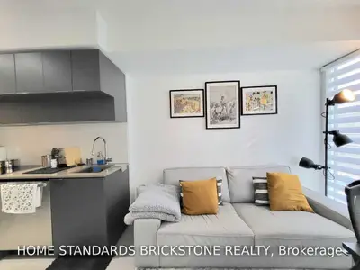 181 Dundas Street E 915, Toronto C08, ON M5A 0N5