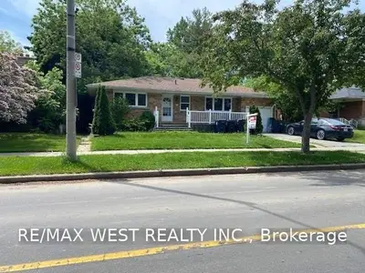 49 Park Home Avenue, Toronto C07, ON M2N 1W7
