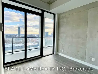 55 Ontario Street 2207, Toronto C08, On M5a 0t8