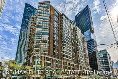 44 Gerrard Street W 709, Toronto C01, ON M5G 2K2