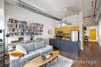 700 King Street W 310, Toronto C01, ON M5V 2Y6