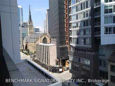 77 Shuter Street 715, Toronto C08, ON M5B 0B8