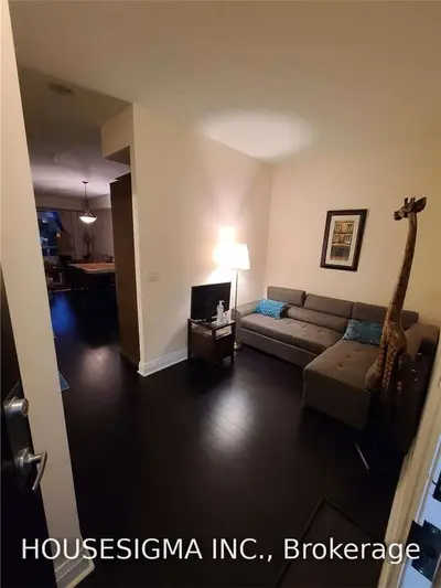 17 Kenaston Gardens 213, Toronto C15, ON M2K 1G7