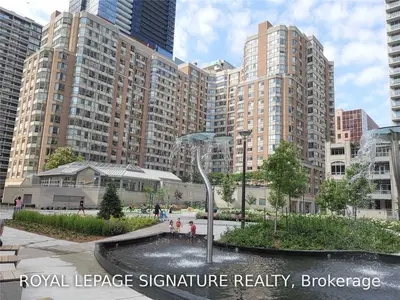 711 Bay Street 1412, Toronto C01, ON M5G 2J8