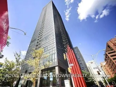110 Charles Street E 711, Toronto C08, ON M4Y 1T5