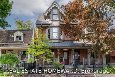446 Wellesley Street E, Toronto C08, ON M4X 1H7