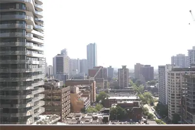 909 Bay Street 2008, Toronto C01, ON M5S 3G2
