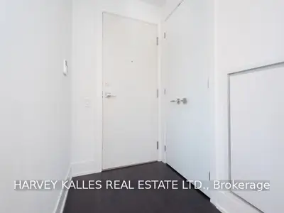 170 Avenue Road 604, Toronto C02, ON M5R 0A4