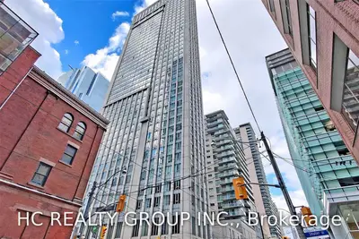 210 Victoria Street 2309, Toronto C08, ON M5B 2R3