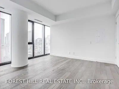 200 Cumberland Street 3002, Toronto C02, ON M5R 1A2