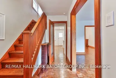 124 Castlefield Avenue, Toronto C03, ON M4R 1G7