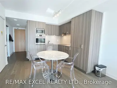 11 Wellesley Street W 4304, Toronto C01, ON M4Y 1E8