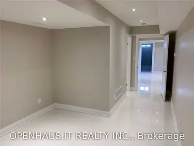 31 Alma Avenue, Toronto C01, ON M6J 1N2