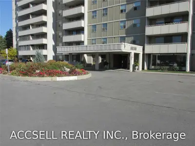 1338 York Mills Road 812, Toronto C13, ON M3A 3M3