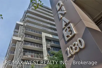 1030 King Street W 506, Toronto C01, ON M6K 0B4