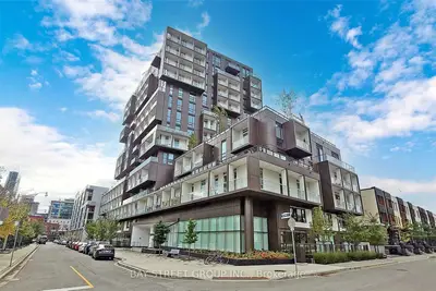 80 Vanauley Street 405, Toronto C01, ON M5T 0C9