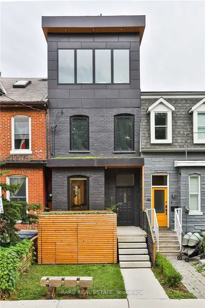 44 Massey Street Main, Toronto C01, ON M6J 2T4