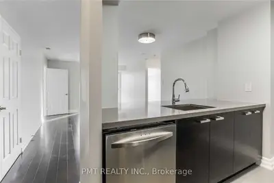 39 Parliament Street 319, Toronto C08, ON M5A 4R2