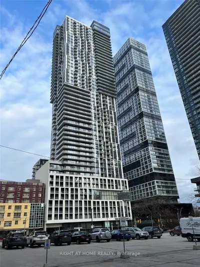251 Jarvis Street 216, Toronto C08, On M5b 0c3