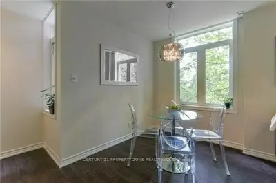 9 Sudbury Street 906, Toronto C01, ON M6J 3W6