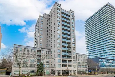 35 Merton Street 907, Toronto C10, ON M4S 3G4