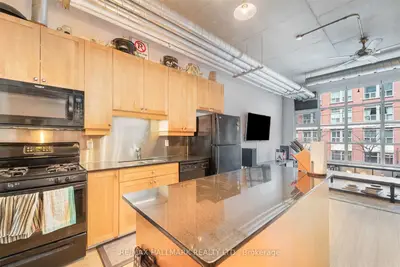 261 King Street E # 204, Toronto C08, ON M5A 4T6