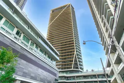 50 Ordnance Street 2412, Toronto C01, ON M6K 1A2