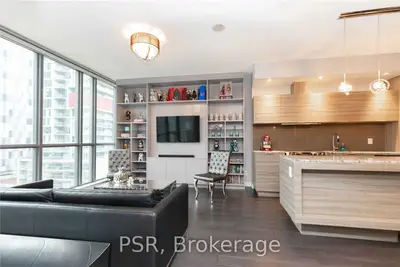 8 Charlotte Street 1004, Toronto C01, ON M5V 0K4