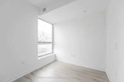 395 Bloor Street E 1306, Toronto C08, ON M4W 0B4