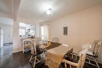 269 Oakwood Avenue, Toronto C03, ON M6E 2V3