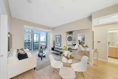 50 Ordnance Street 2101, Toronto C01, ON M6K 1A2