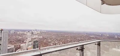 1 Bloor Street E 5810, Toronto C08, ON M4W 1A9