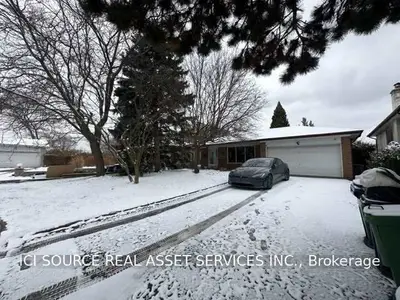 6 Doverwood Court Main Fl, Toronto C14, ON M2M 2G6