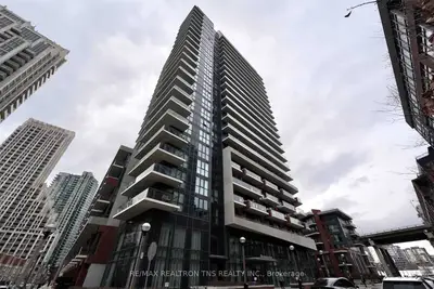 38 Iannuzzi Street 501, Toronto C01, ON M5V 0S2