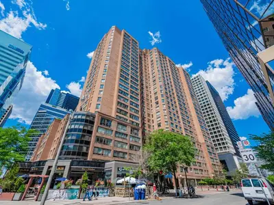 633 Bay Street 502, Toronto C01, ON M5G 2G4