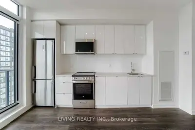 49 East Liberty Street 2510, Toronto C01, ON M6K 0B2