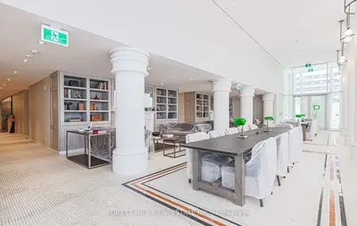 33 Helendale Avenue 2510, Toronto C03, ON M4R 0A4