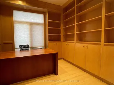 255 Elmwood Avenue, Toronto C14, On M2n 3m8