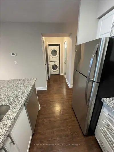 167 Church Street 1403, Toronto C08, ON M5B 1Y6
