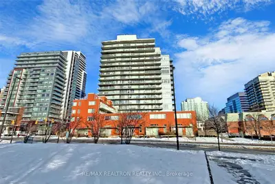 30 Canterbury Place 1905, Toronto C07, ON M2N 0B9