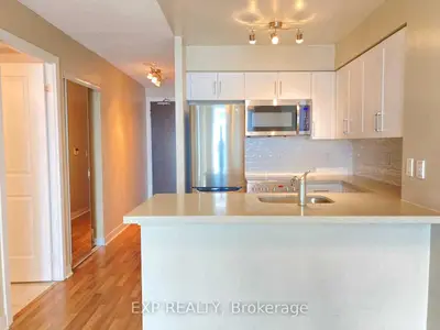 50 Lynn Williams Street W 2106, Toronto C01, ON M6K 3R9
