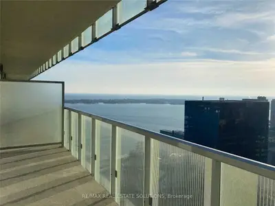 15 Lower Jarvis Street 3808, Toronto C08, ON M5E 0C4