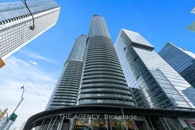 14 York Street 4006, Toronto C01, ON M5J 2Z2