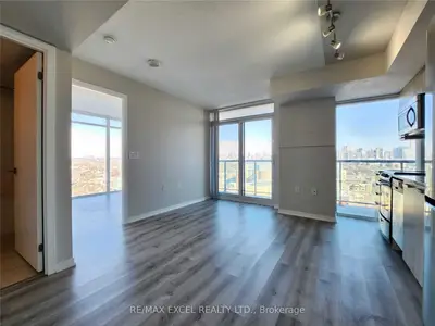 36 Lisgar Street E 1820E, Toronto C01, ON M6J 3G2