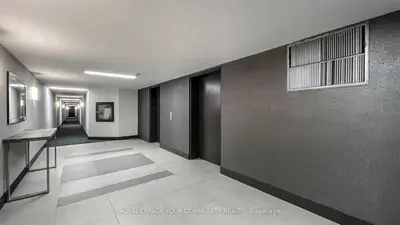 5795 Yonge Street 212, Toronto C14, ON M2M 4J3