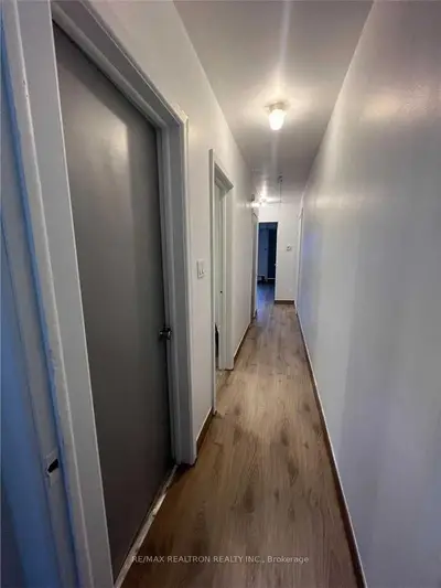 830 Sheppard Avenue W 2nd Fl., Toronto C06, ON M3H 2T1